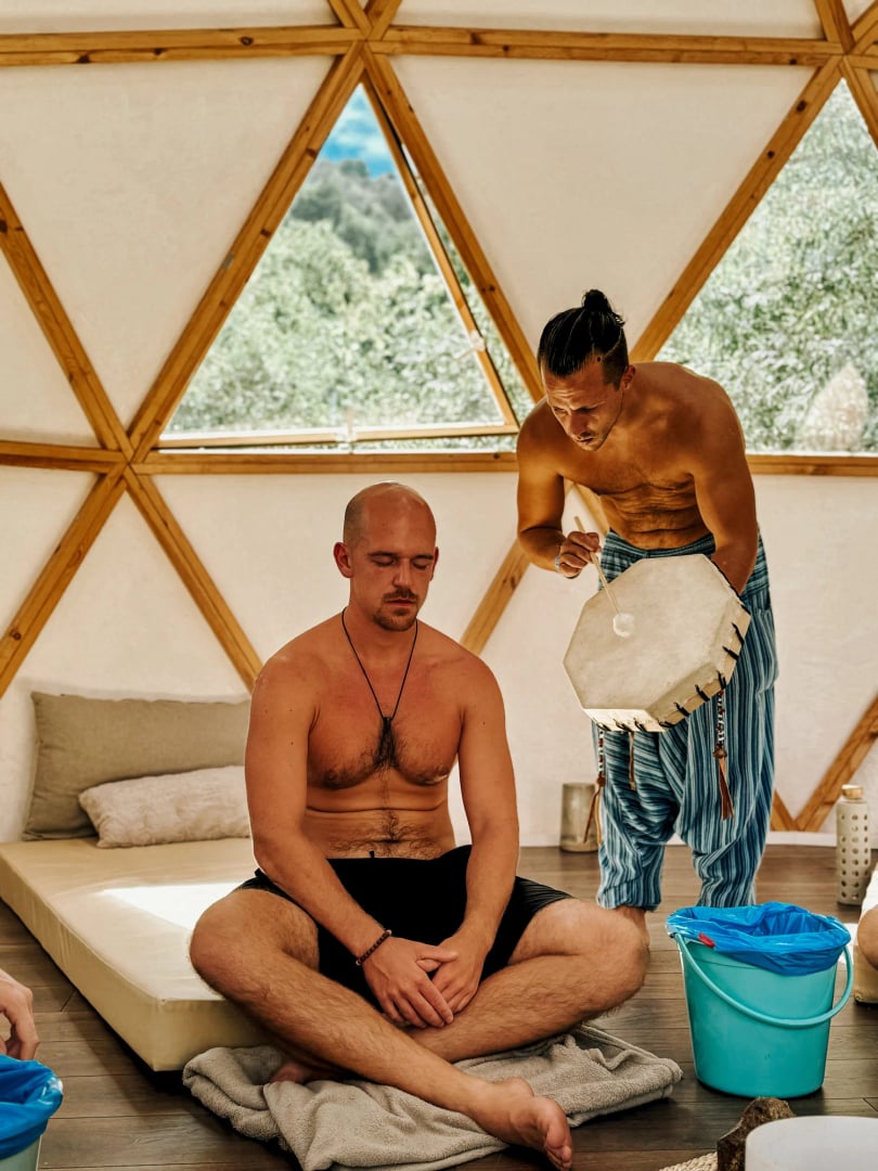 THE MEN´S RETIRO