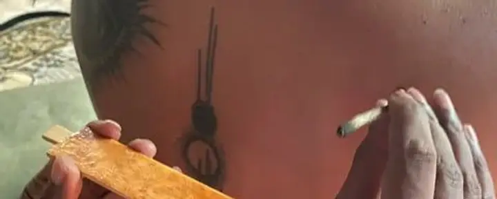 Sesión de desintoxicación profunda de Kambo