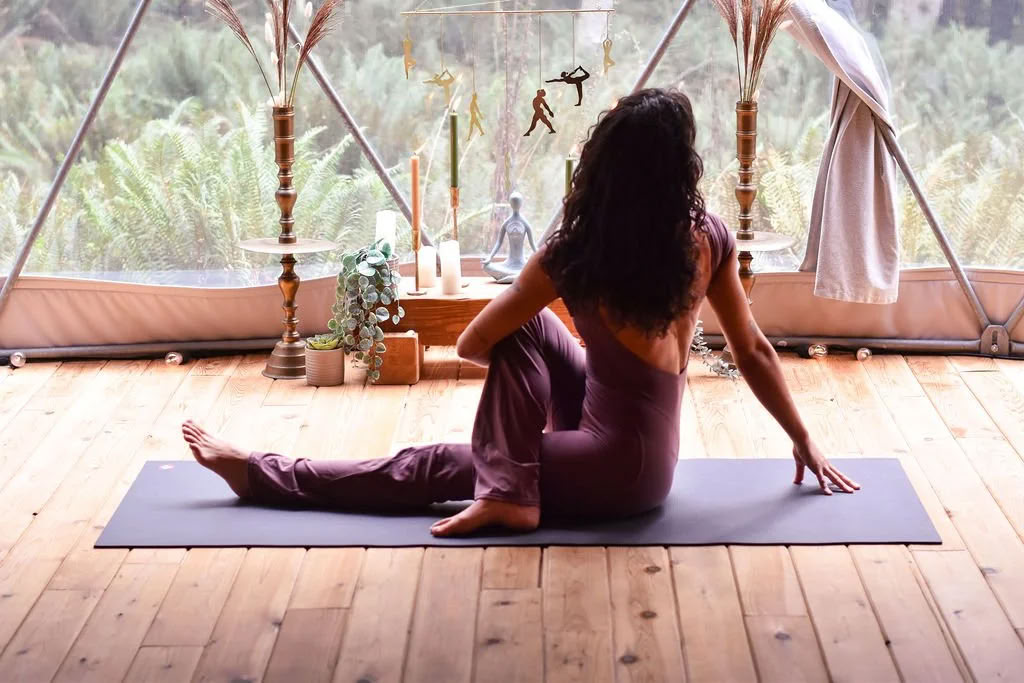 Bowen Island Yoga Retiro con Hanna Franke y Tori Spero — Nectar Yoga