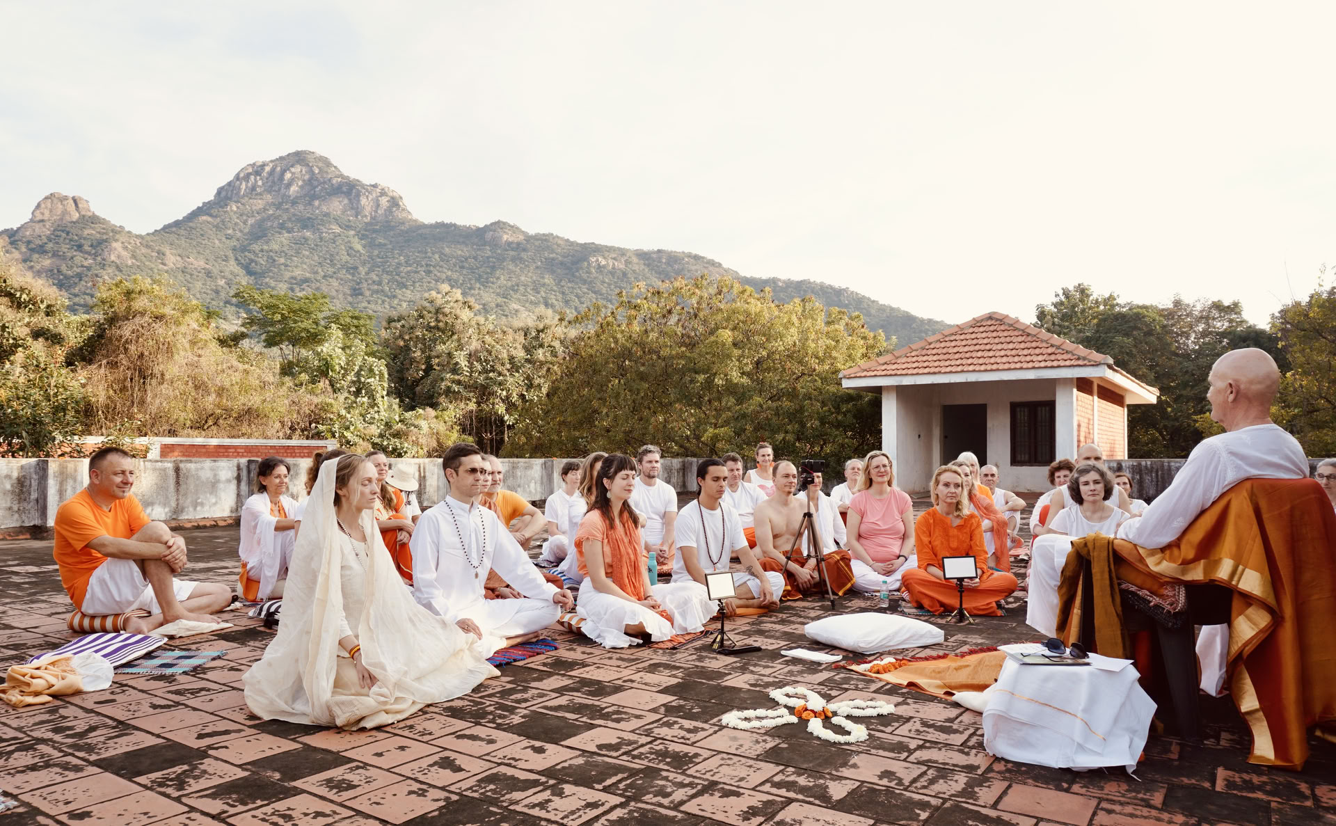 Jan 24 21 Day Retiro de Meditación Silenciosa y Desintoxicación Ashram India