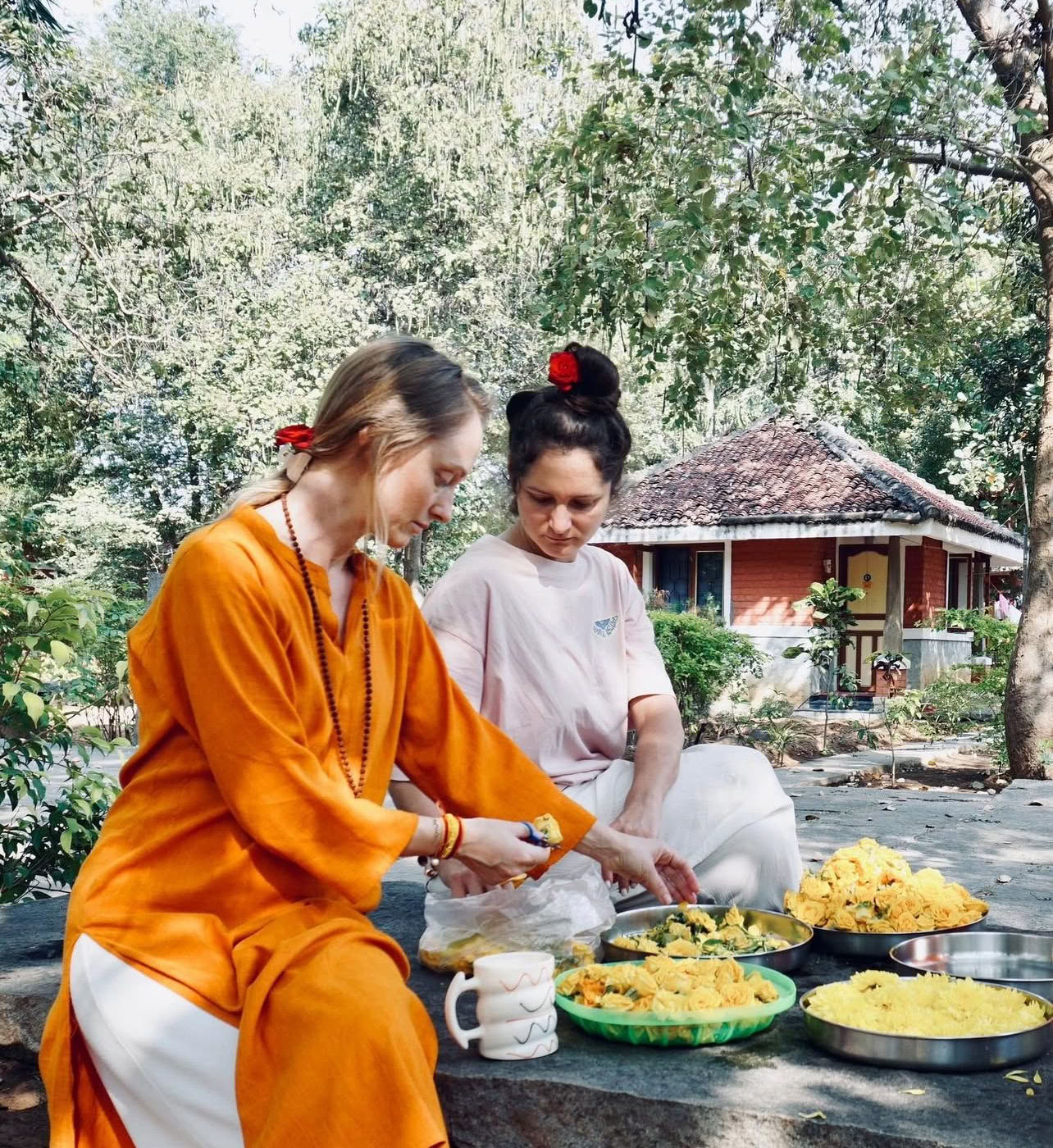 Retiro Ashram de Detox de Meditación Silenciosa de 21 Días en India