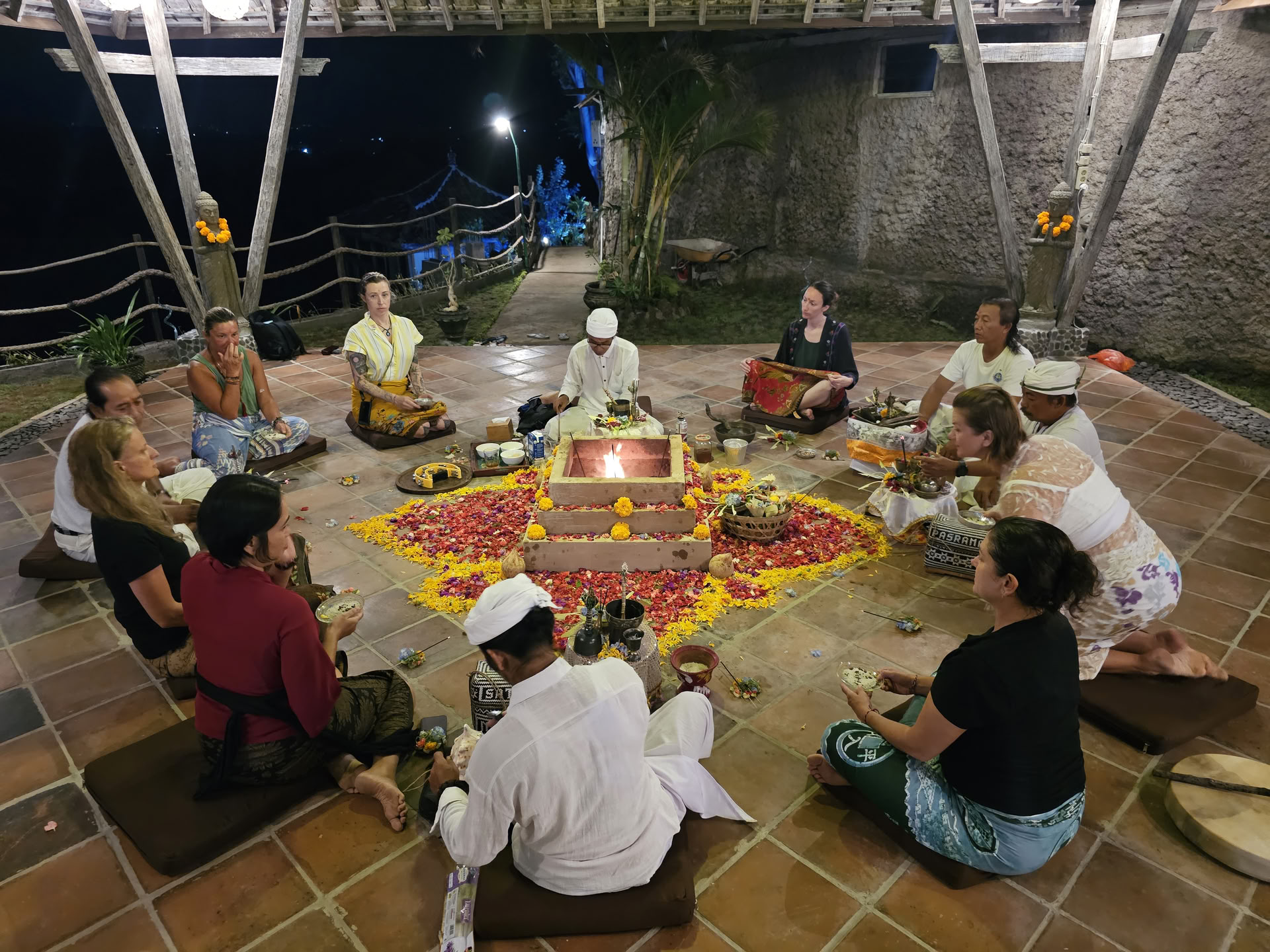 Ceremonia del Fuego Agni Hotra
