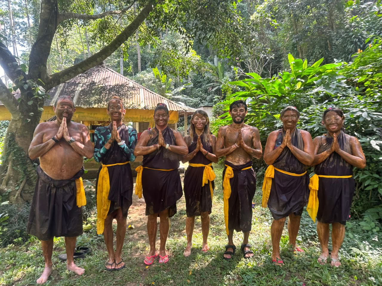 Ceremonia de Purificación en la Cascada Sagrada