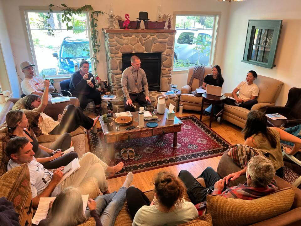 6 días de retiro de IFS y Breathwork en Maui
