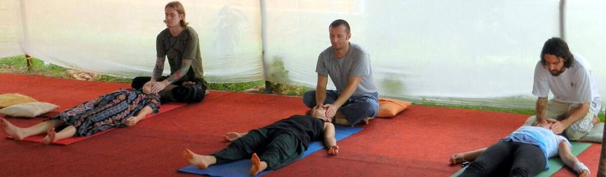 Entrenamiento de Reiki / Retiro de sanación de Reiki en India