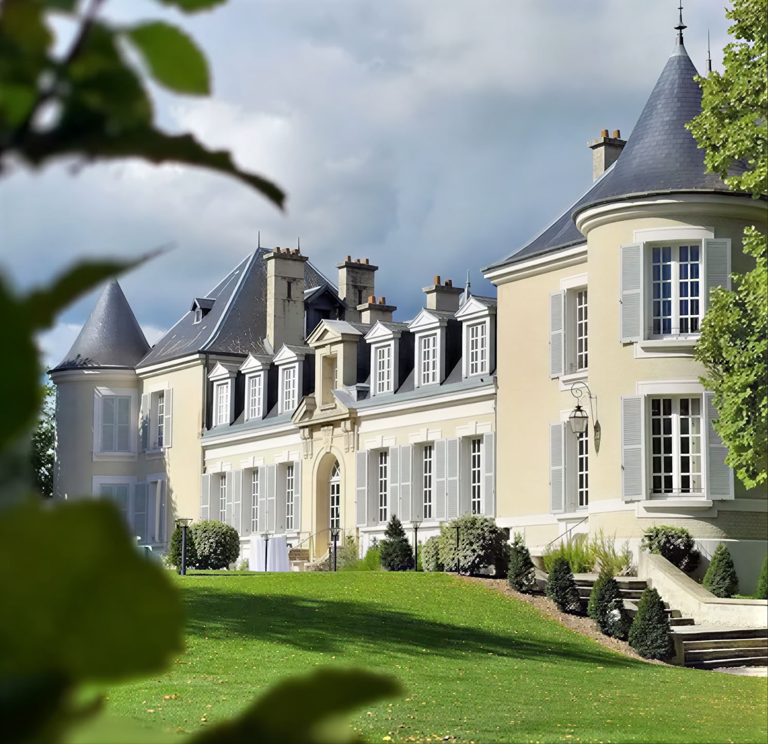 Champagne & Soul: Retiro de yoga + champán para mujeres (Reims, Francia)