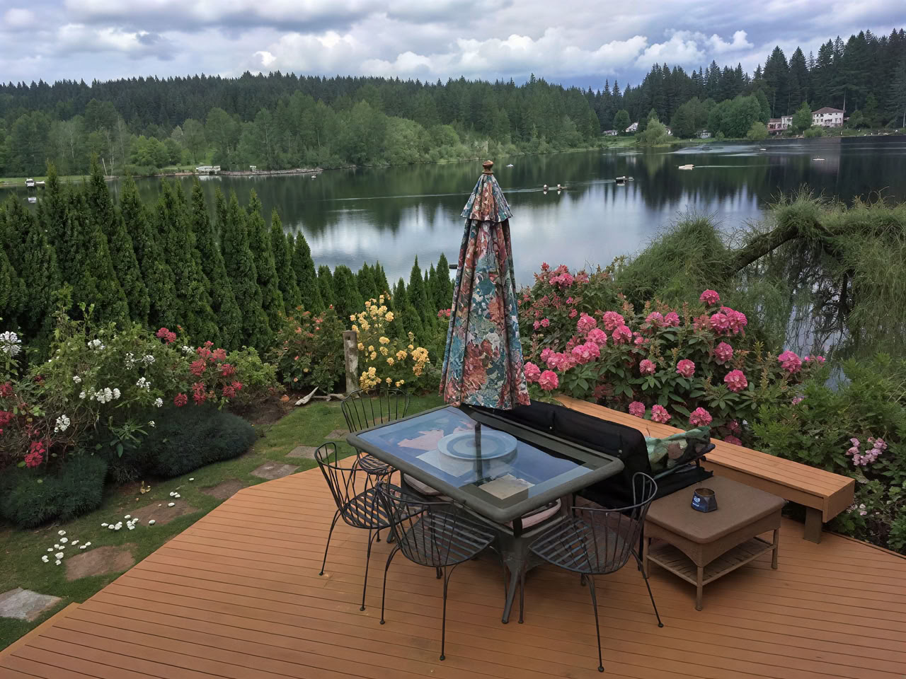 Cottage Lake Bed and Breakfast Retiro Espiritual