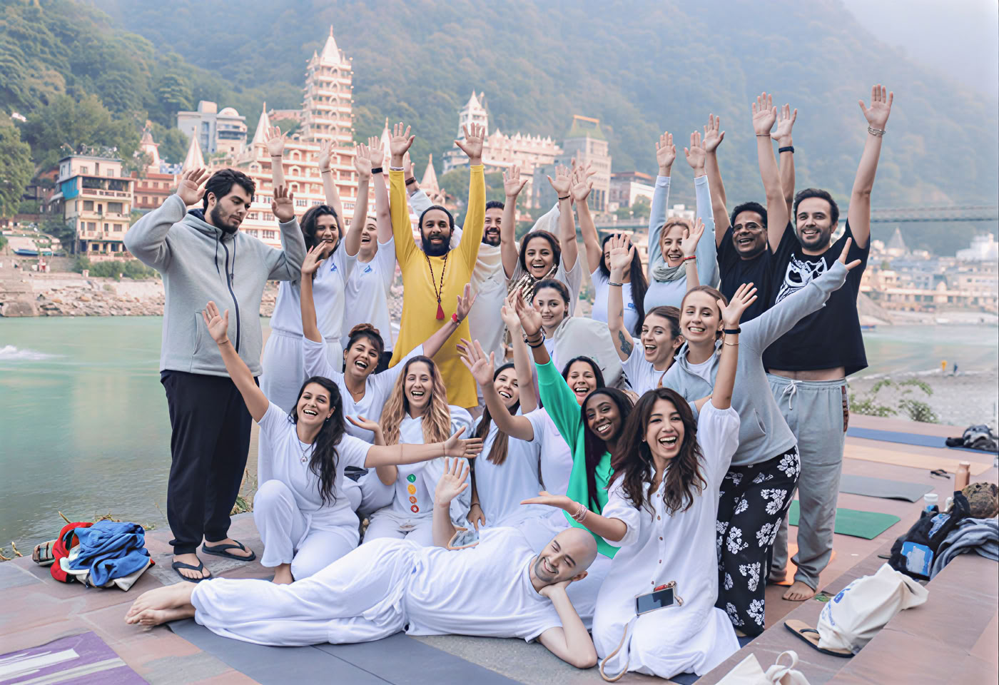 Curso de formación de profesores de yoga de 200 horas en Rishikesh – del 01 al 26 de junio de 2026