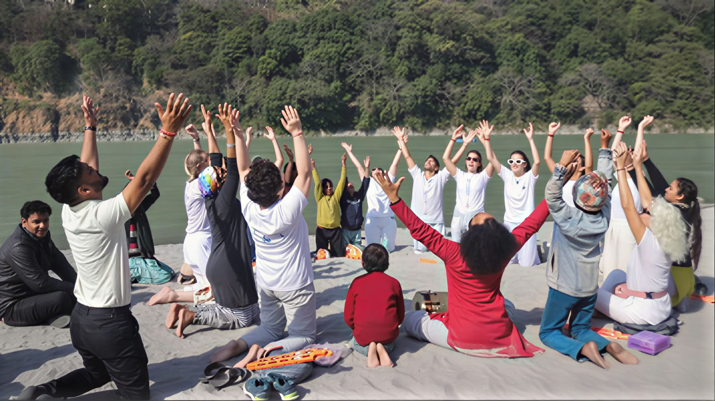 Curso de formación de profesores de yoga de 200 horas en Rishikesh – del 05 de julio al 30 de julio de 2026