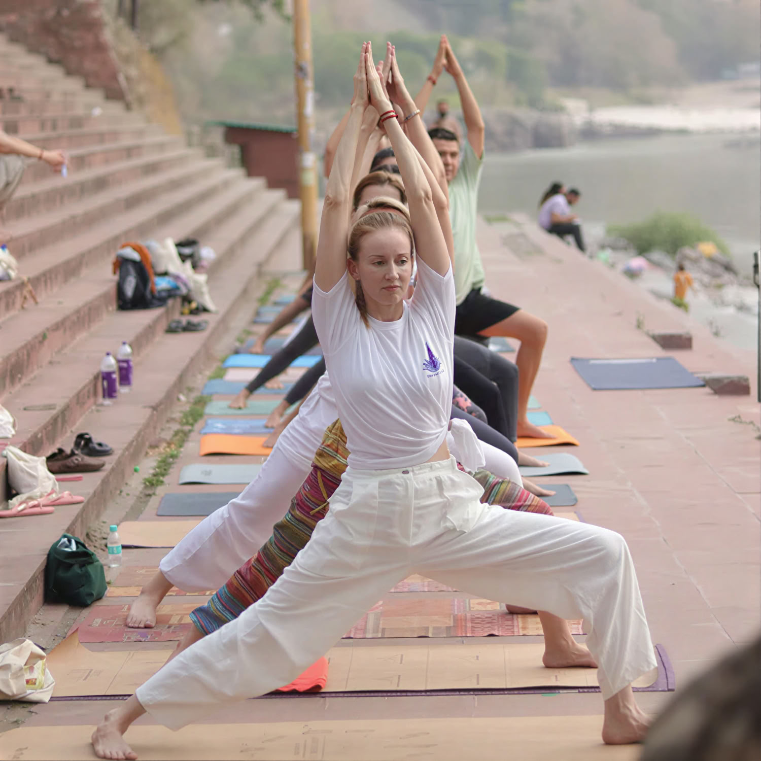 Curso de formación de profesores de yoga ayurvédico de 200 horas en Rishikesh