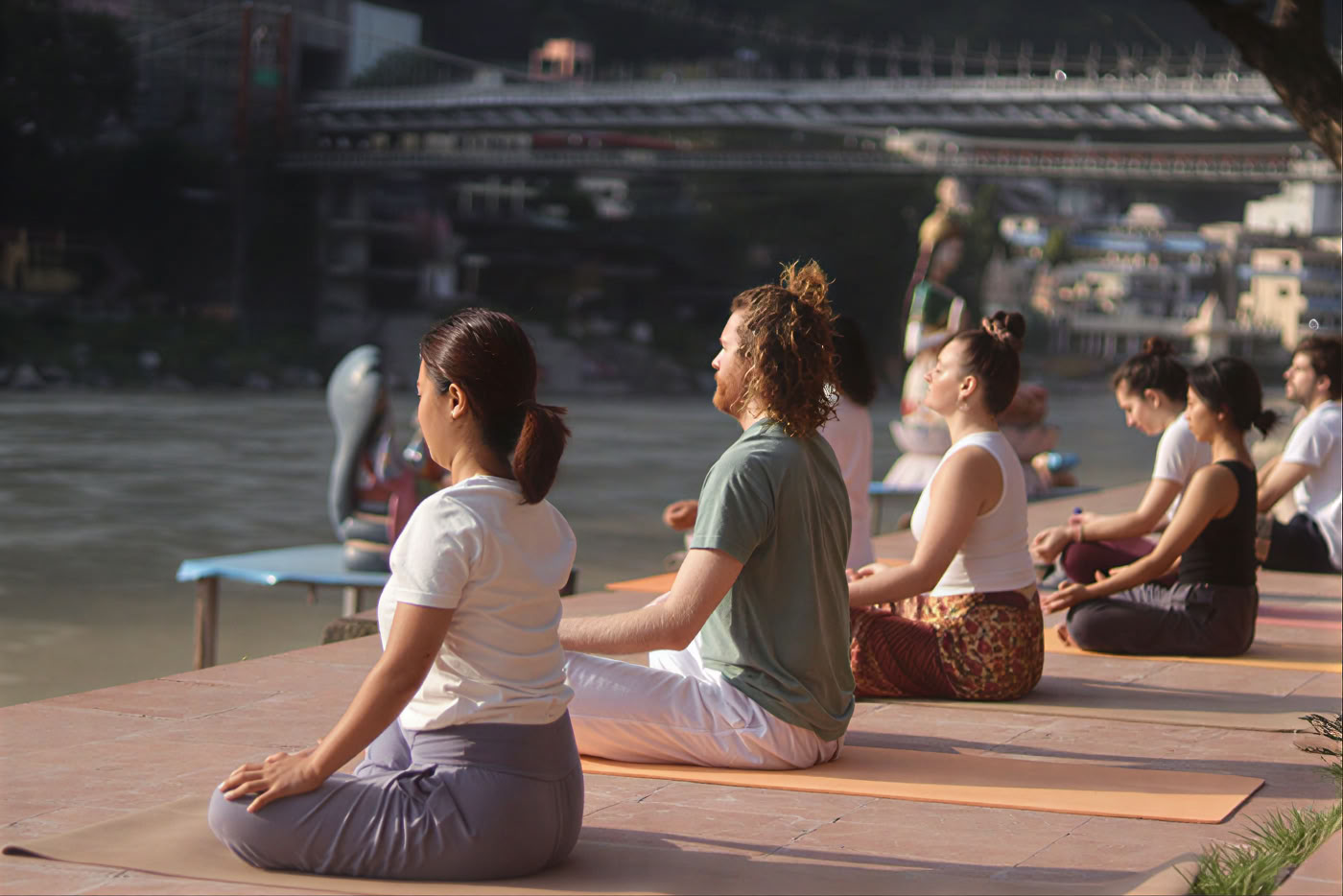 200 Hour Formación de Profesores de Yoga Ayurveda en Rishikesh, India