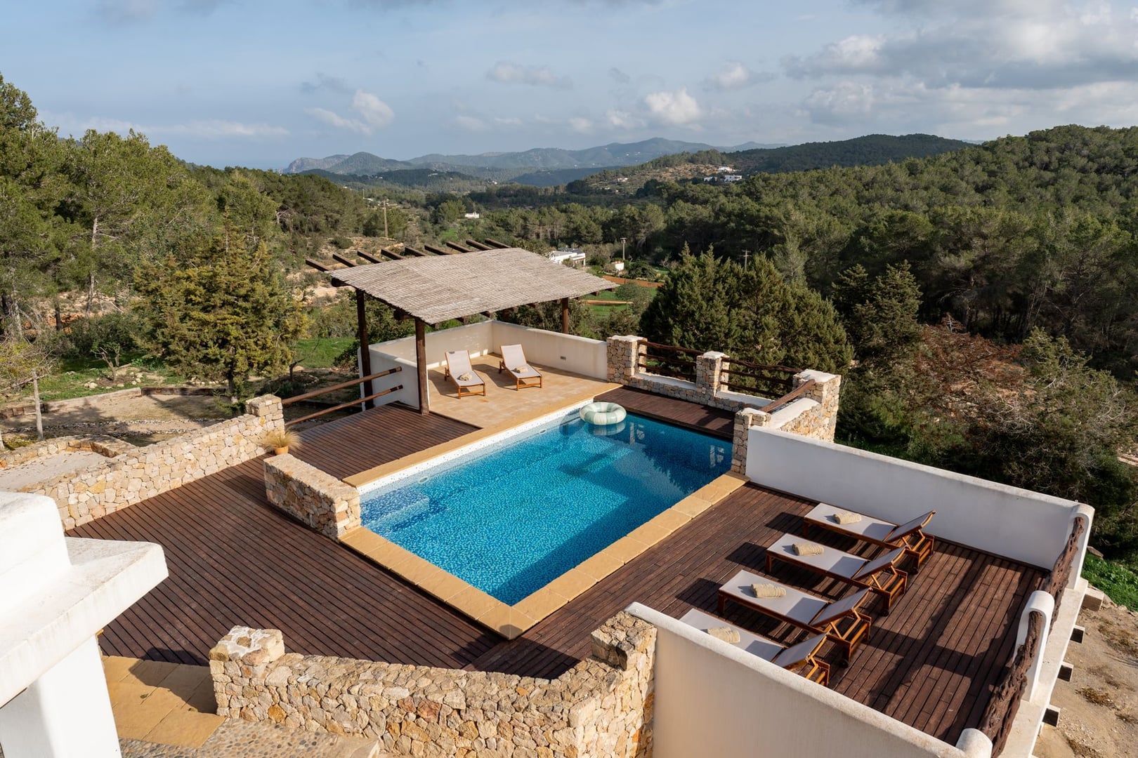 Ibiza Yoga y Aventura Retiro