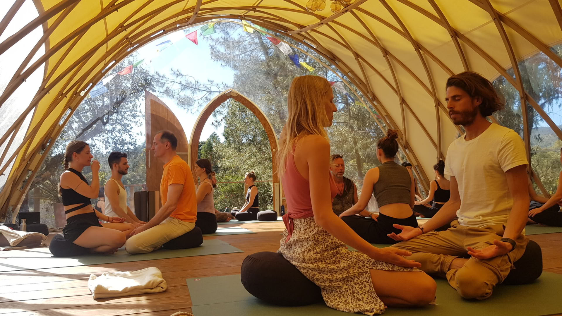 Formación de profesores de yoga de 200 horas en Portugal