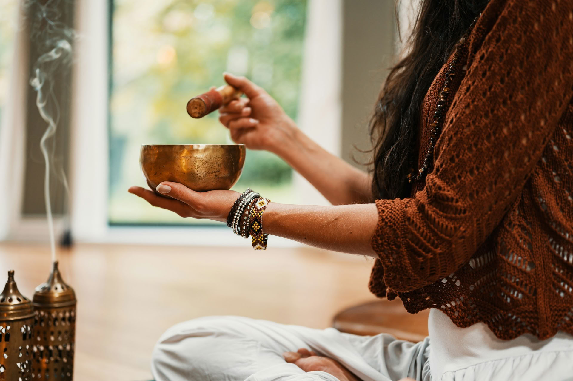 Una experiencia inmersiva de yoga y baño de sonido
