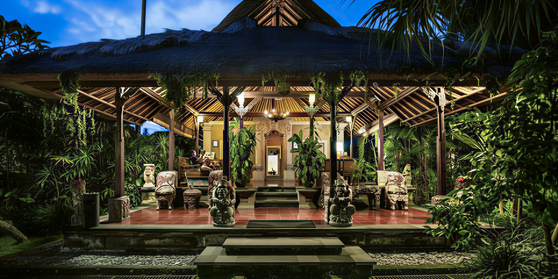 Bali 100hr Inmersión de Yoga