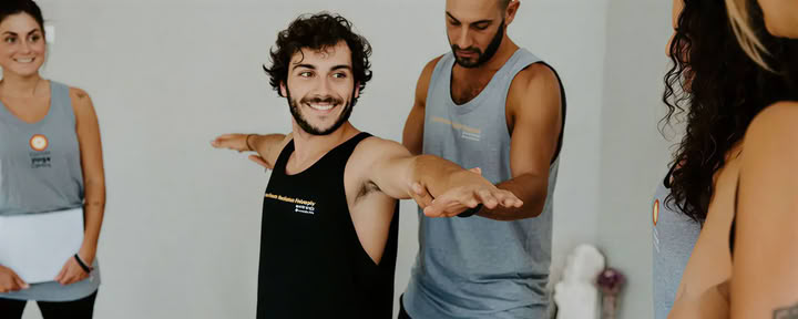 Level 1 200hr Formación de Profesores de Yoga – Bali 100hr Formación de Profesores de Hatha Flow y Yoga Nidra