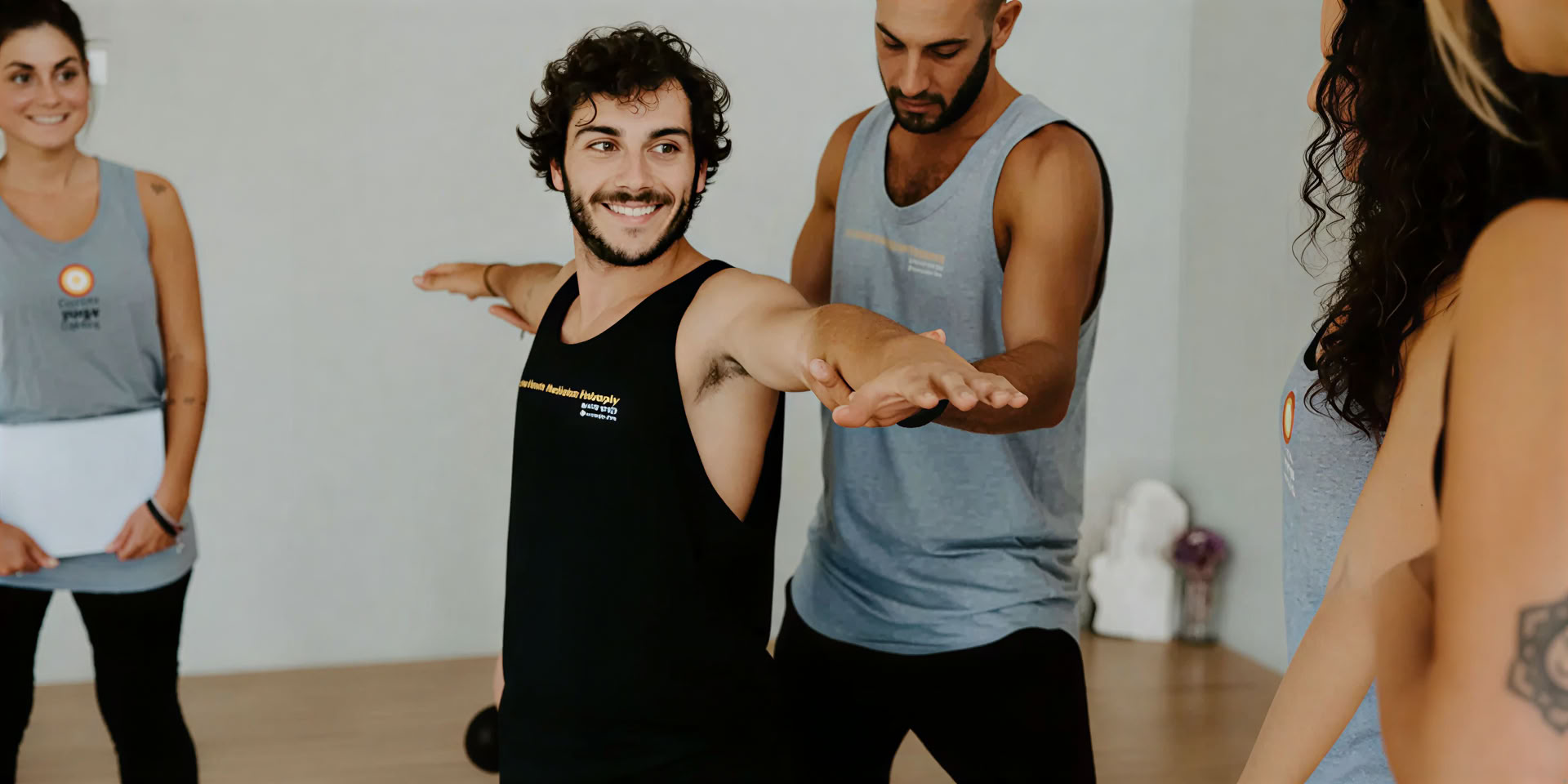 Nivel 1 200 horas Formación de Profesor de Yoga – 6 días Formación Correctiva de Profesor de Yoga – Oct 2026
