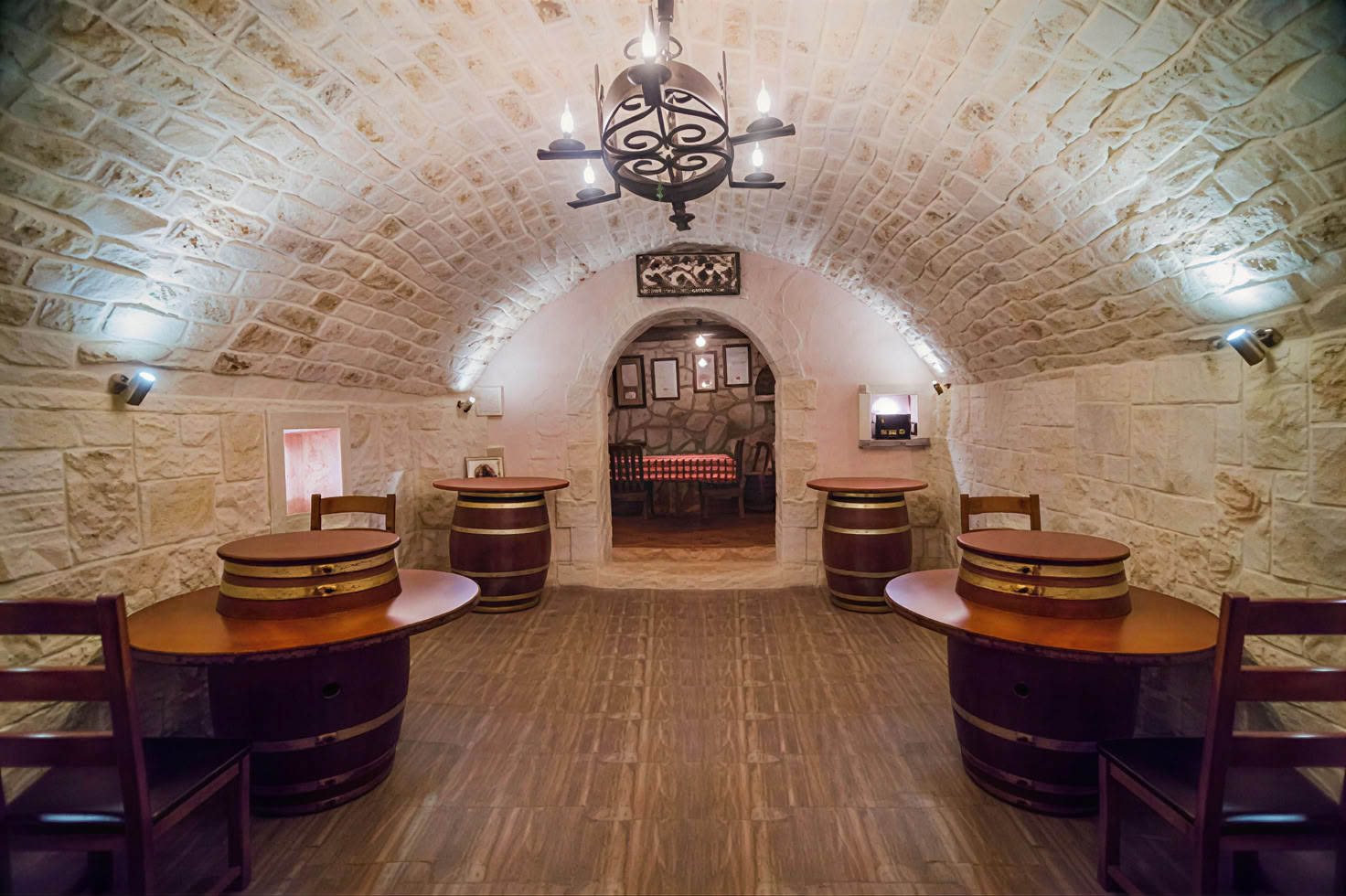 Tour de la Ruta del Vino Crmnica