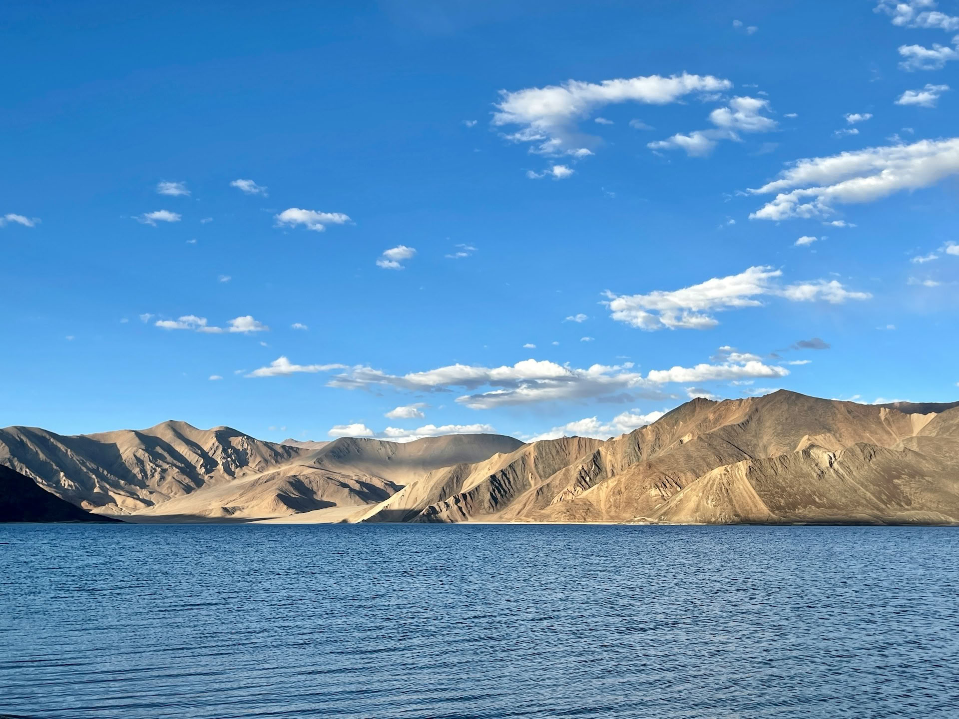 De Paraíso a la Meseta: Viaje por carretera de Cachemira a Ladakh