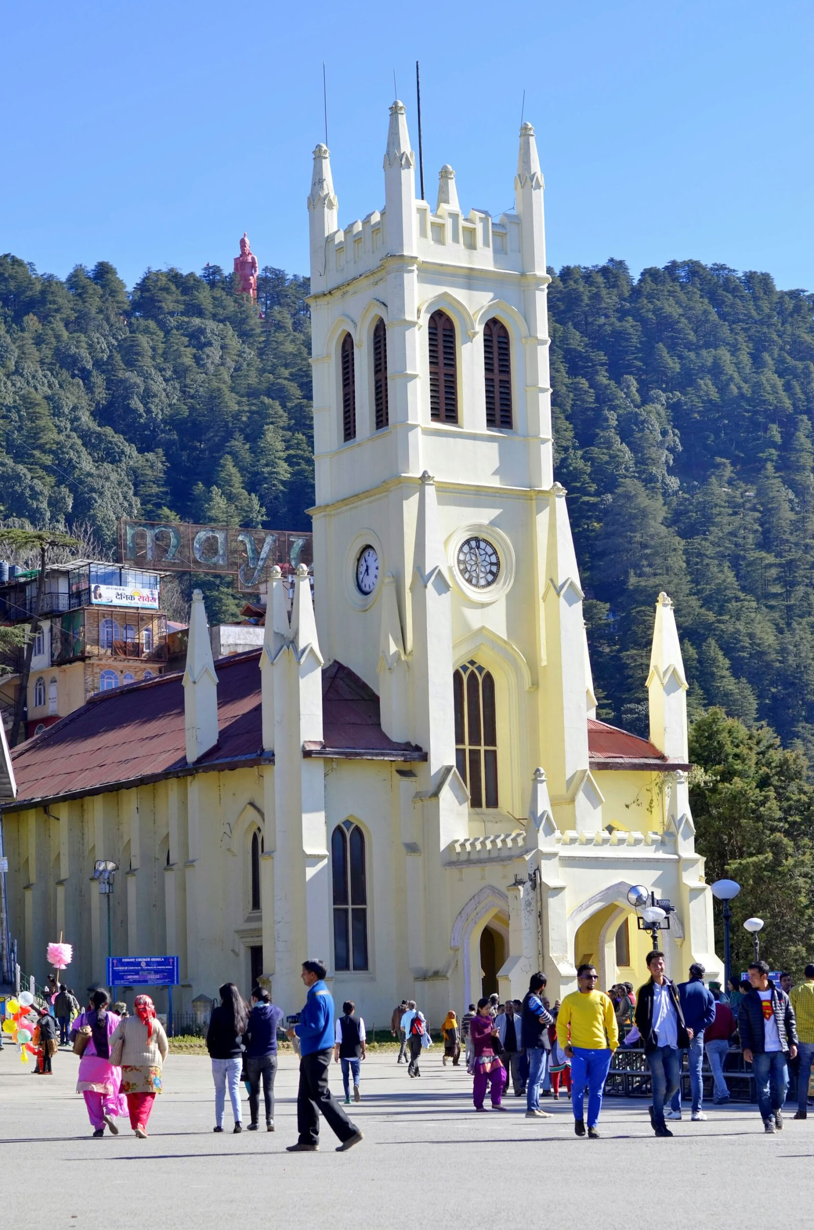 Orchards to Forest Trails: Thanedar, Sojha y Tirthan Escapada Himalaya Lenta