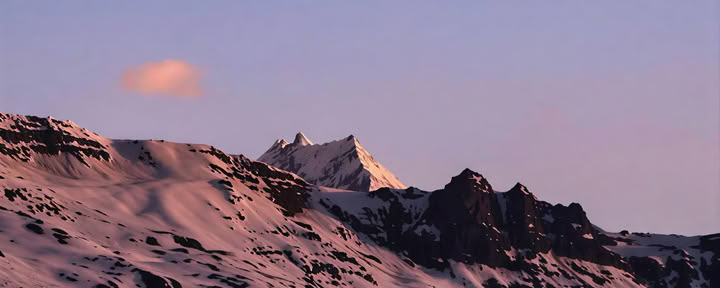 Rivers to High Passes: Bandrol, Jispa & Sonaugi Travesía Himalaya
