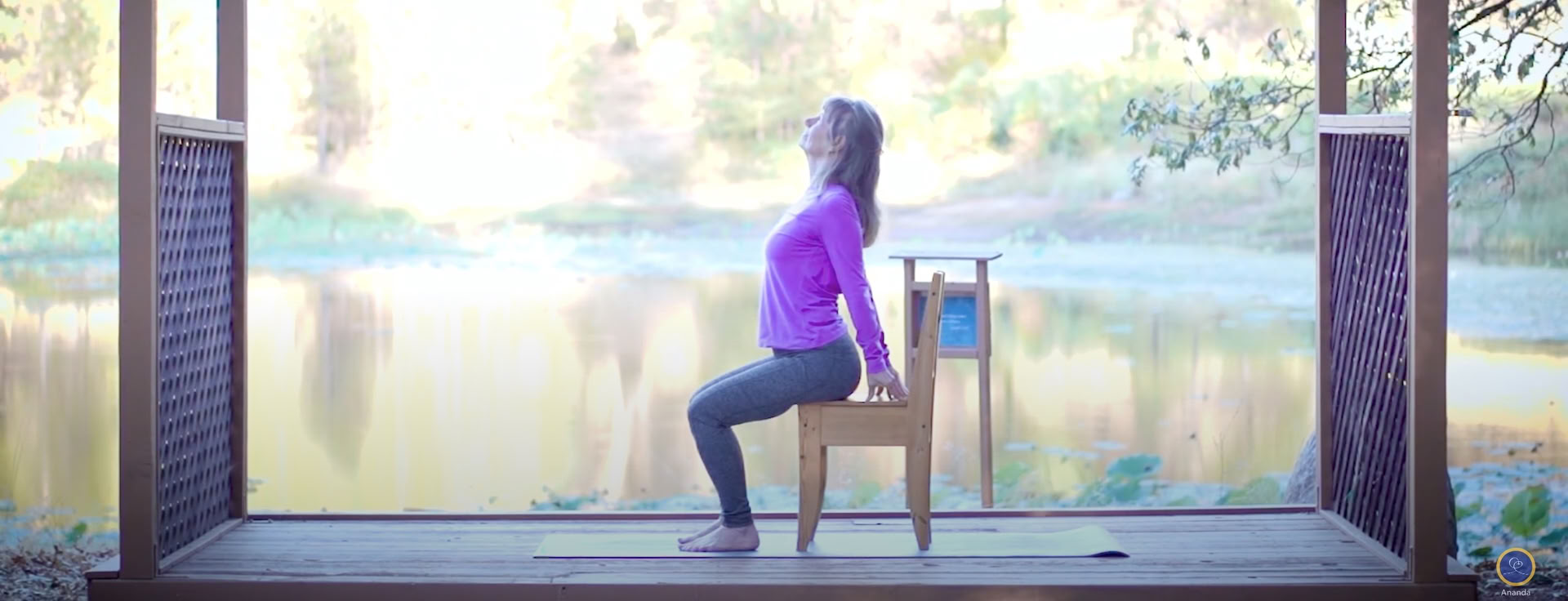 Yoga para personas mayores y en silla