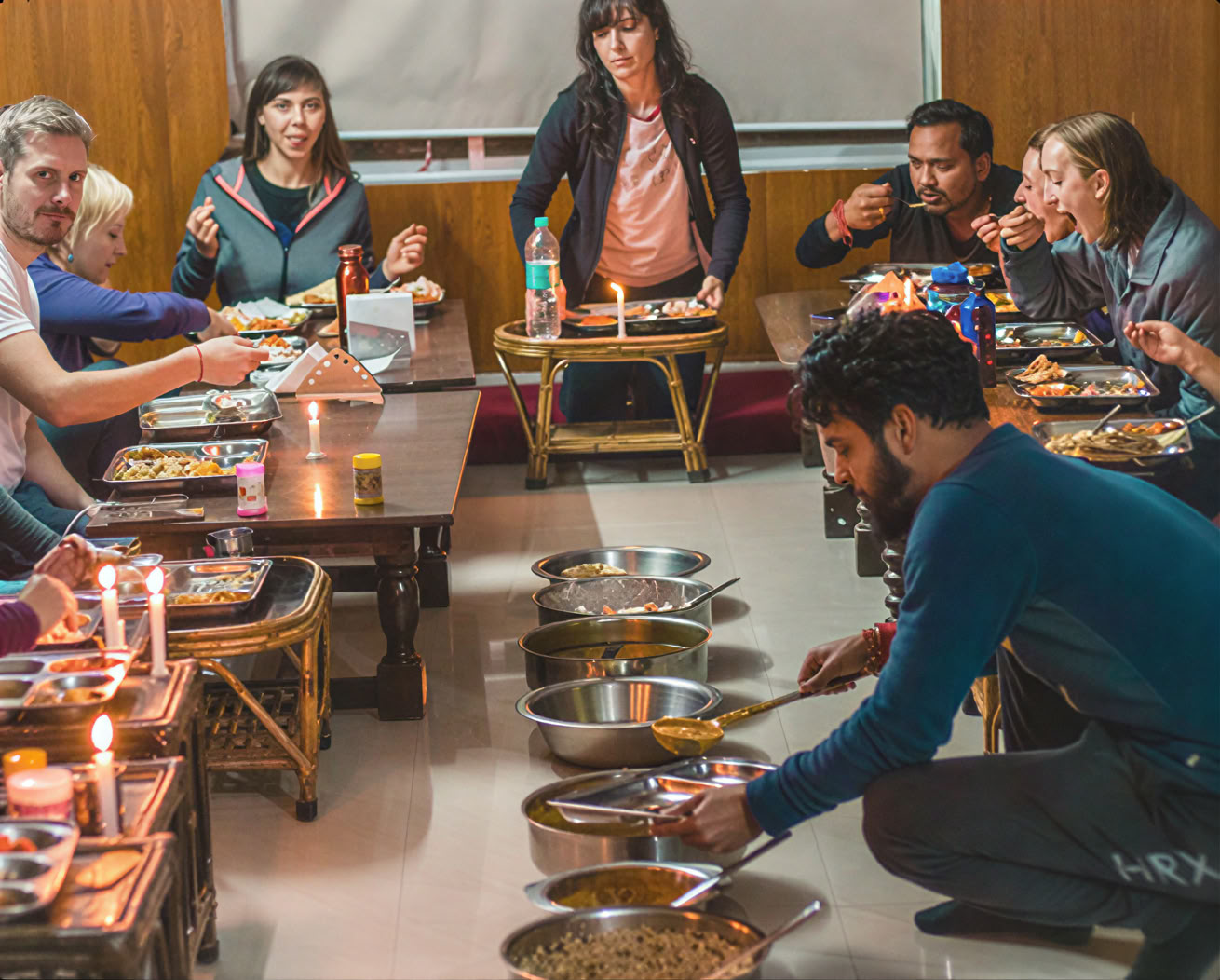 Programa de Formación de Profesores de Yoga de 100 Horas