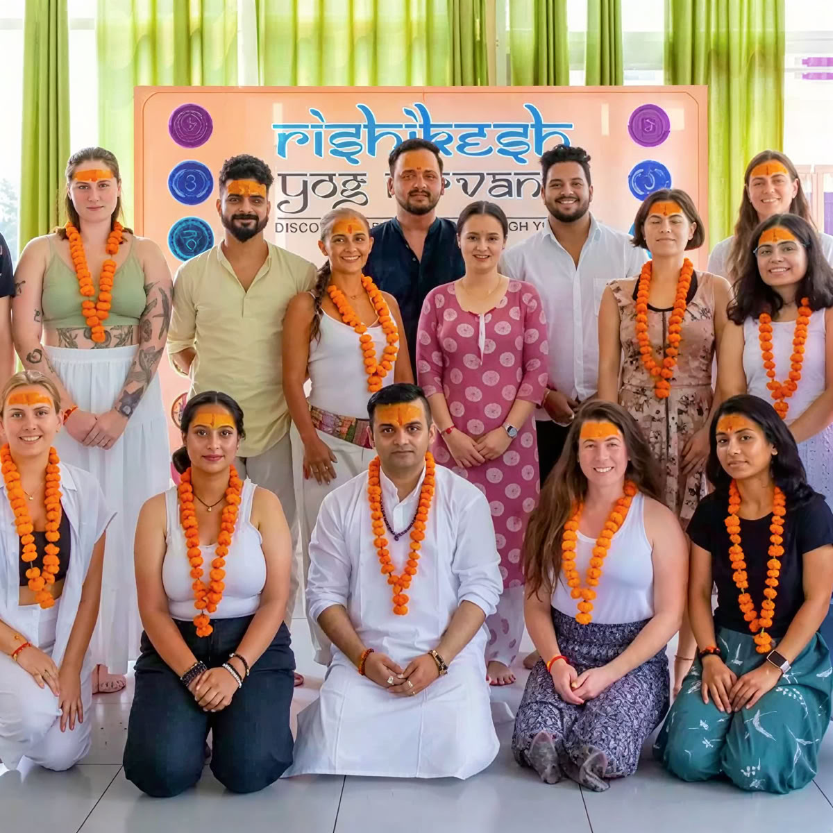 Programa de formación de profesores de yoga de 300 horas
