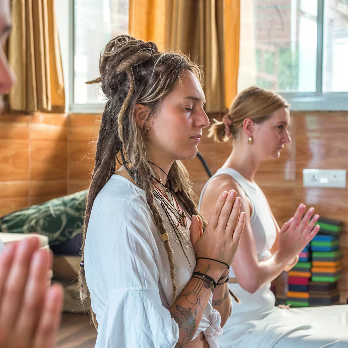 Programa de formación de profesores de yoga de 300 horas
