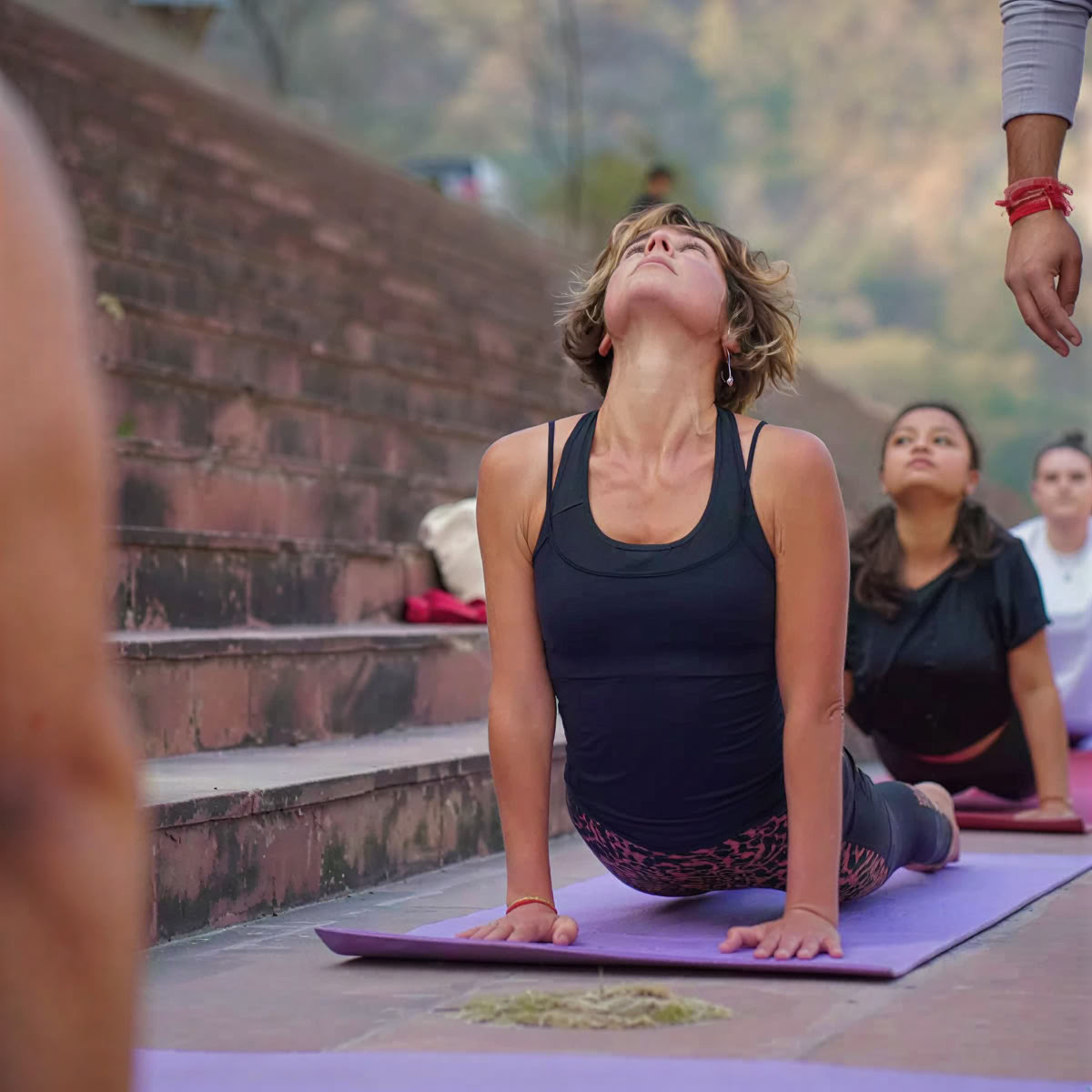Programa de formación de profesores de yoga de 300 horas