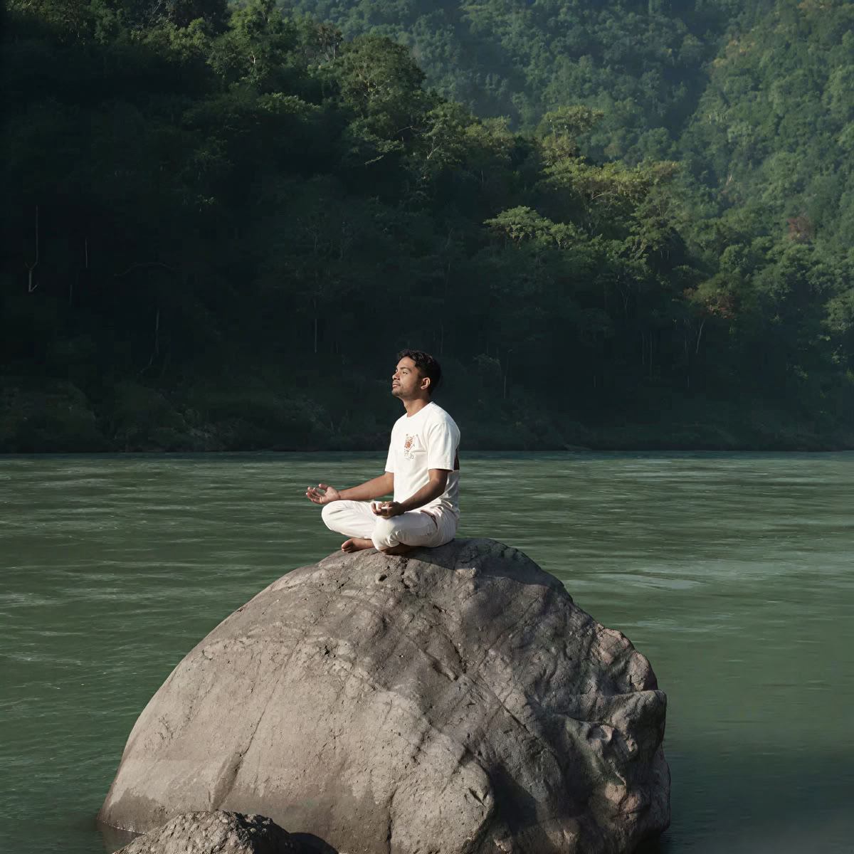 14 días de retiro de yoga en Rishikesh