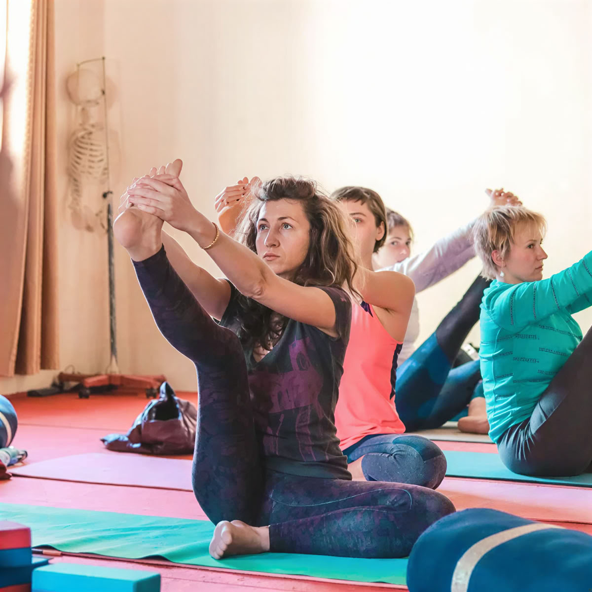 Formación de profesores de yoga de 300 horas en Rishikesh – 01 de mayo – 27 de mayo de 2026