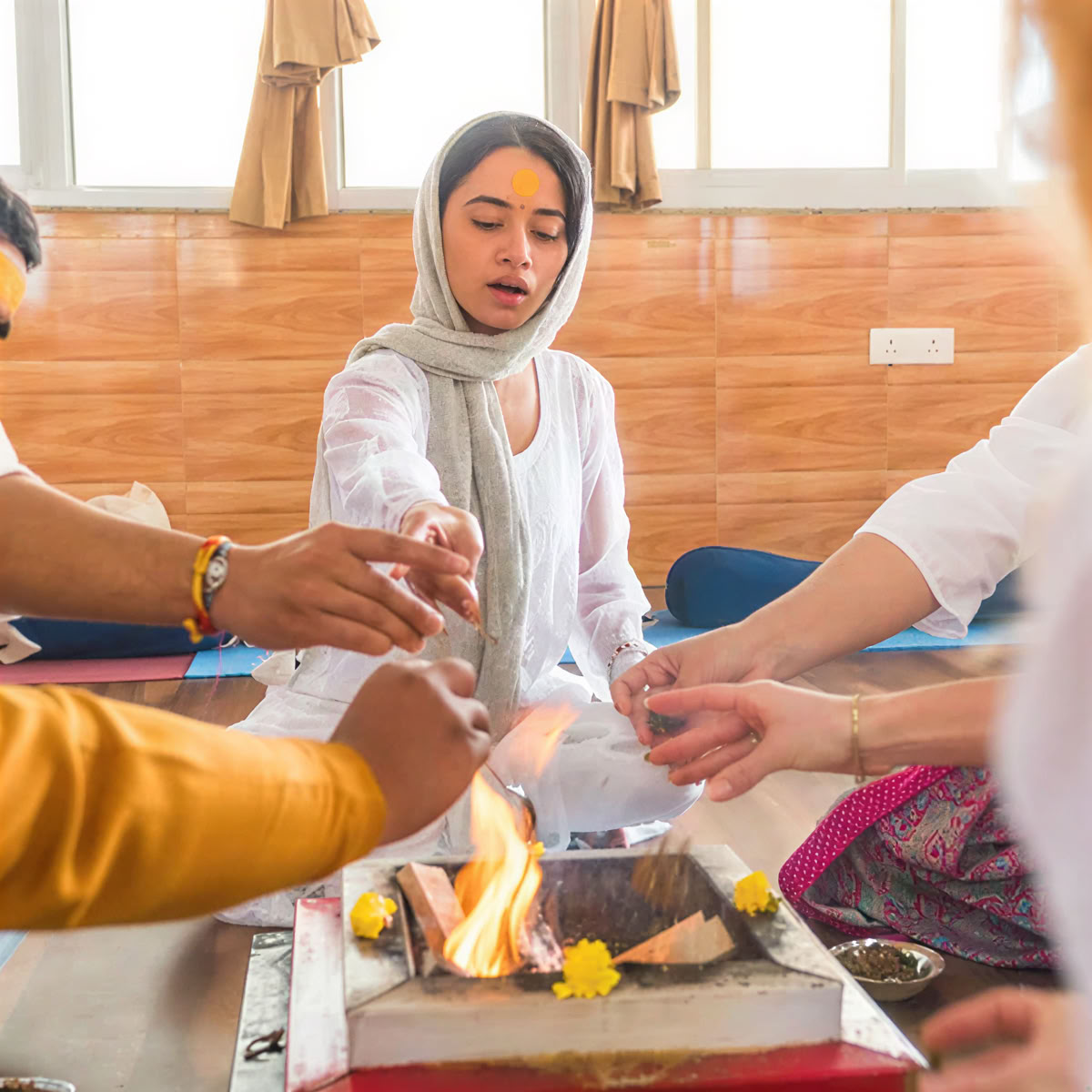 Formación de profesores de yoga de 300 horas en Rishikesh – 01 de mayo – 27 de mayo de 2026