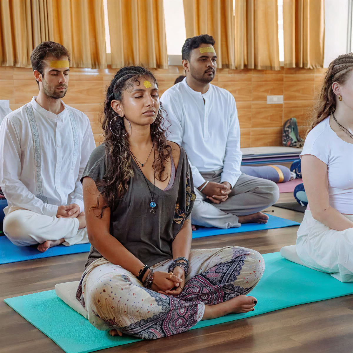 7 / 14-Día Inmersión de Kundalini