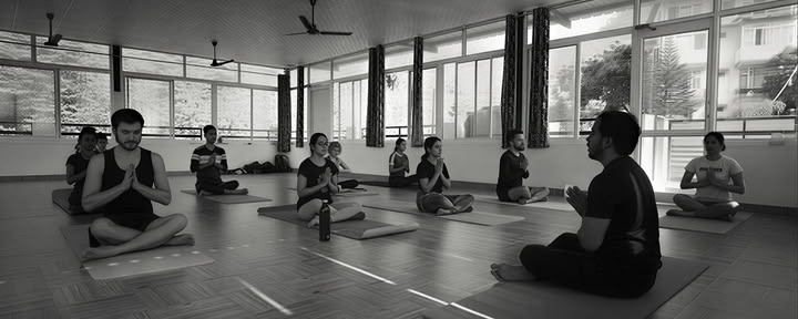 Formación de Profesores de Yoga Tradicional de 300 horas