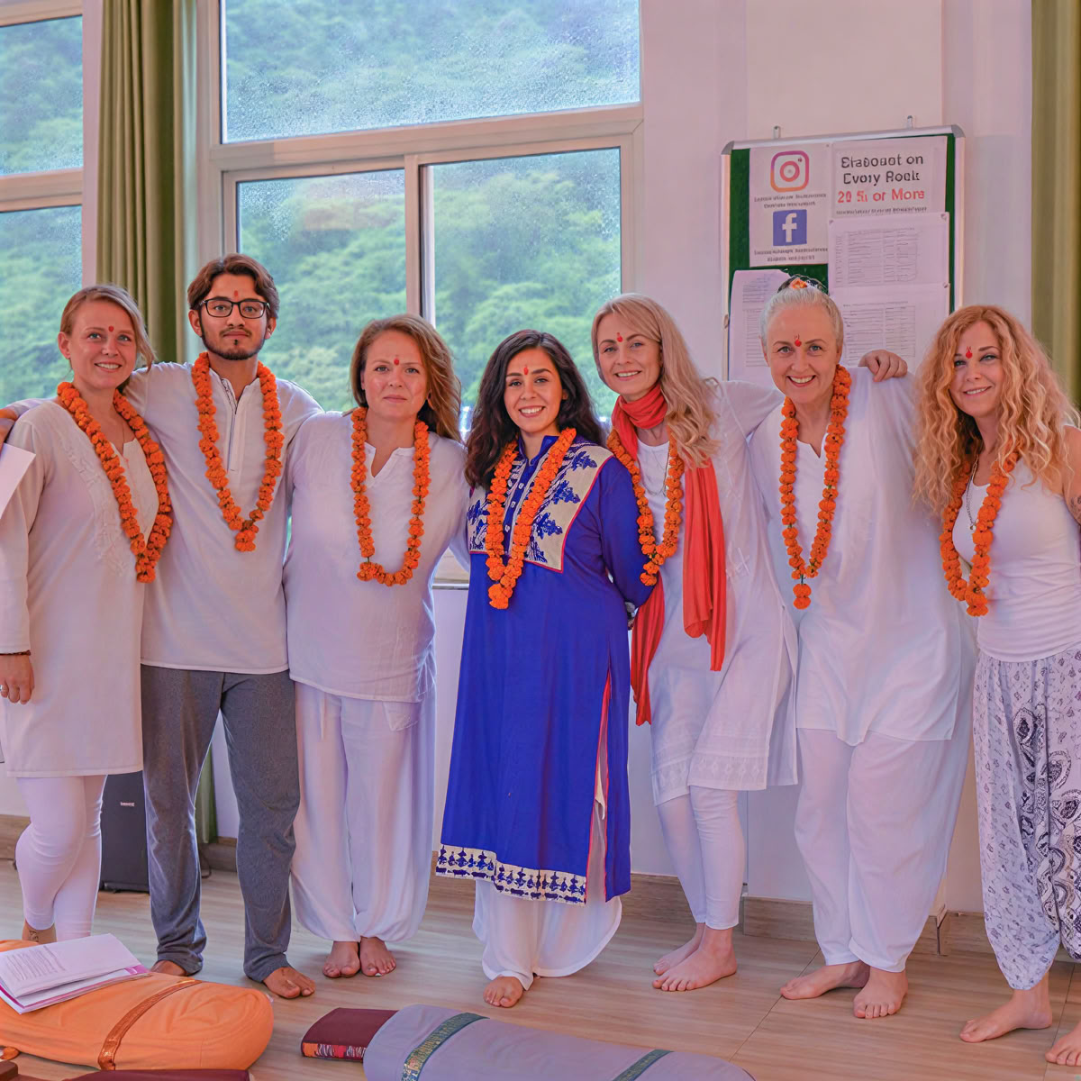 Curso de formación de profesores de Kundalini Yoga tradicional de 100 horas