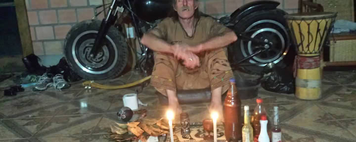 8 Día / 7 Noche / 3 Ceremonias Retiro de Ayahuasca