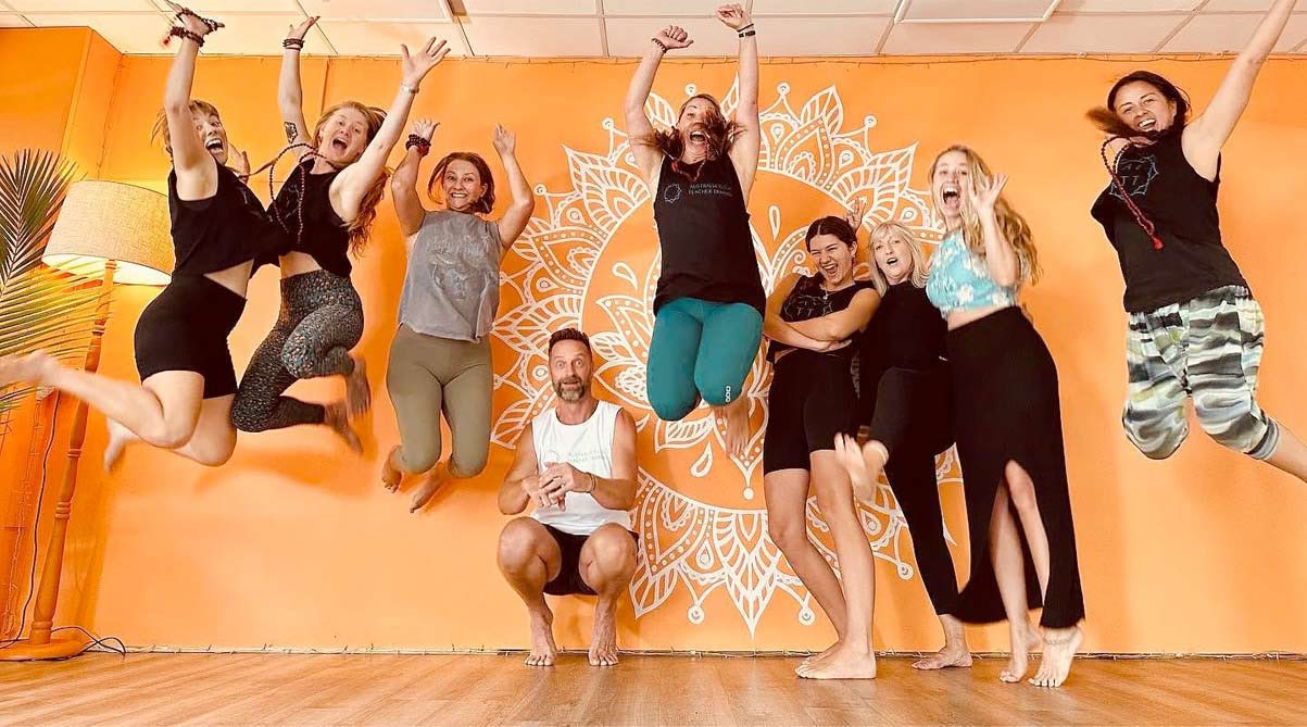 Formación de profesores de yoga Oct 23 – Feb 24