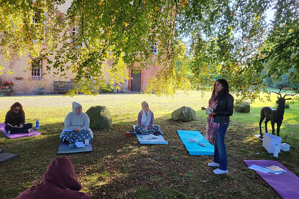 Retiro de escritura creativa y yoga para todas las mujeres en un castillo escocés