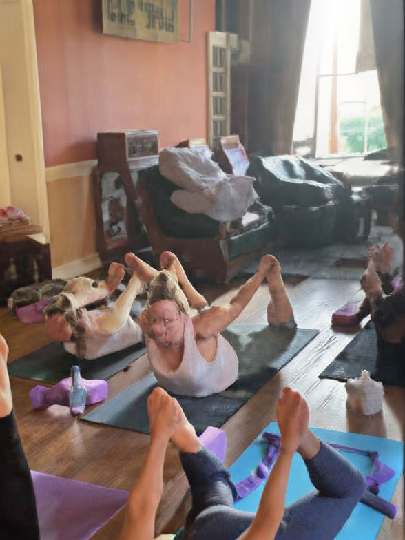 Retiro de escritura creativa y yoga para todas las mujeres en un castillo escocés