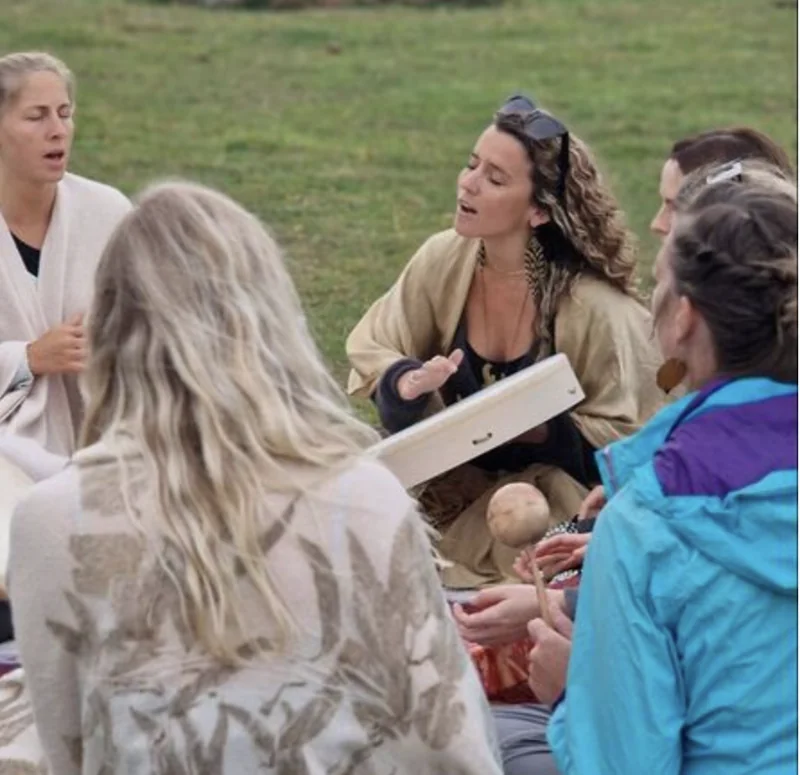 2026 RETIRO DE REWILDING PARA MUJERES