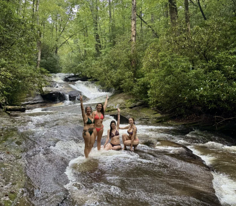 2026 RETIRO DE REWILDING PARA MUJERES