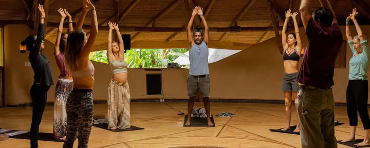 IPSALU Tantra Kriya Yoga I Nivel 2 Respiración de la Cobra — Brave Earth