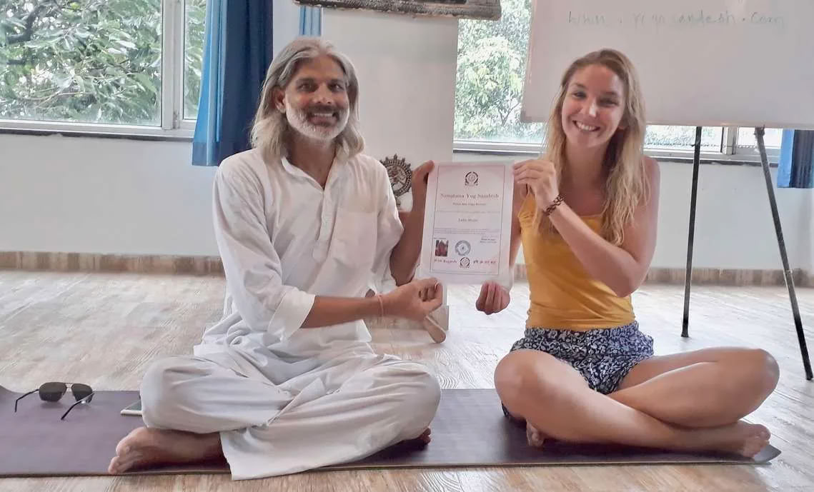 Retiro de meditación en Rishikesh, India