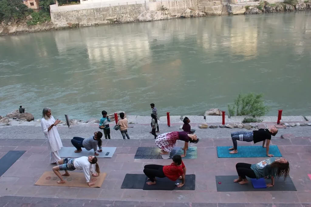 Retiro de yoga para niños