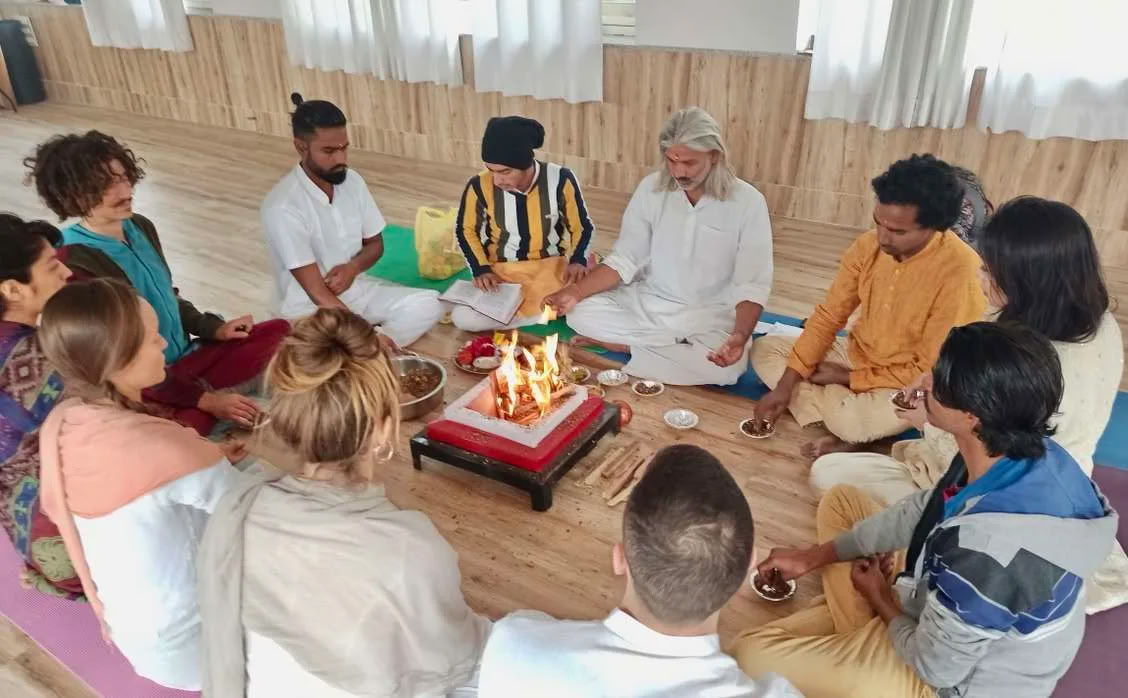 Yoga Retiro en Rishikesh – 10 Días
