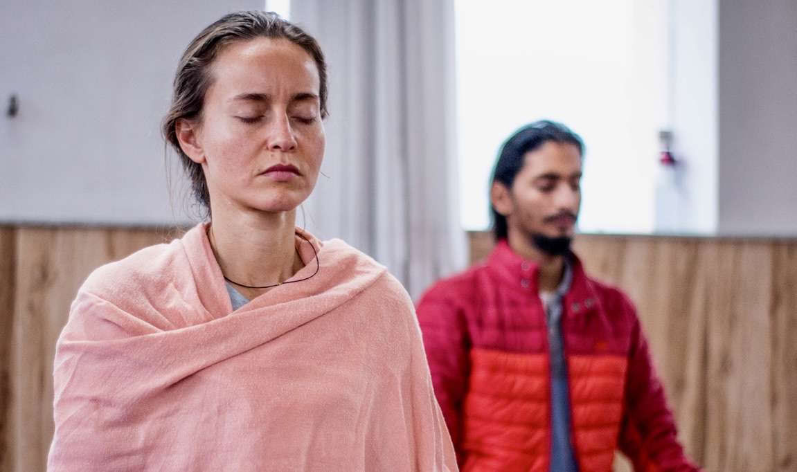 Curso de formación de profesores de Hatha Yoga de 300 horas en Rishikesh, India – 01 Nov – 19 Dic