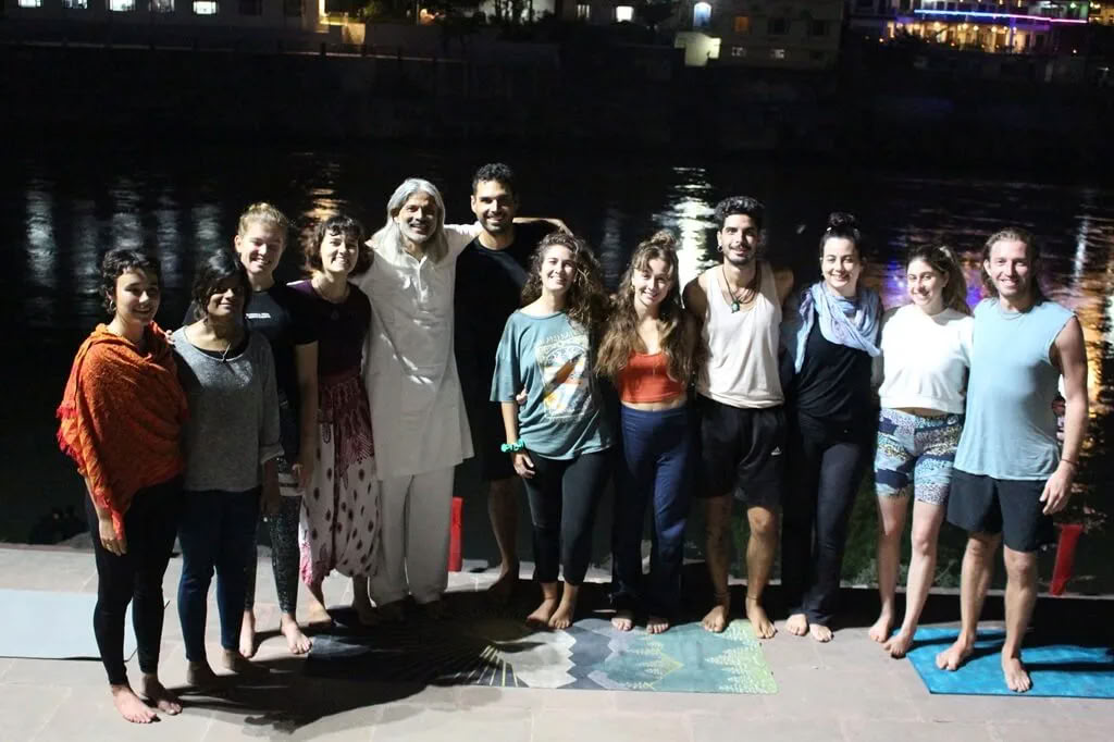Curso de formación de profesores de Hatha Yoga de 500 horas – 01 Jul – 18 Ago