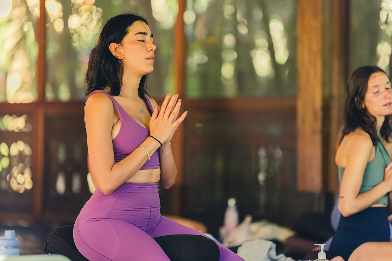 Entrenamiento de Profesor de Yoga de 50 horas