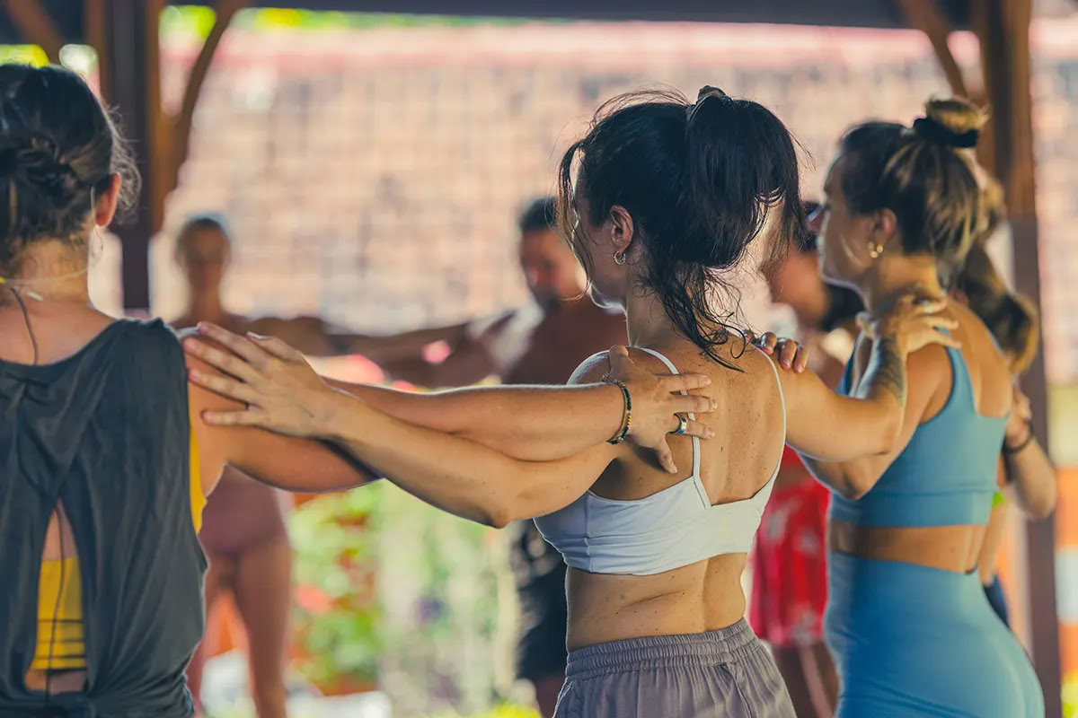Formación de Profesores de Yoga de 300 Horas Elements
